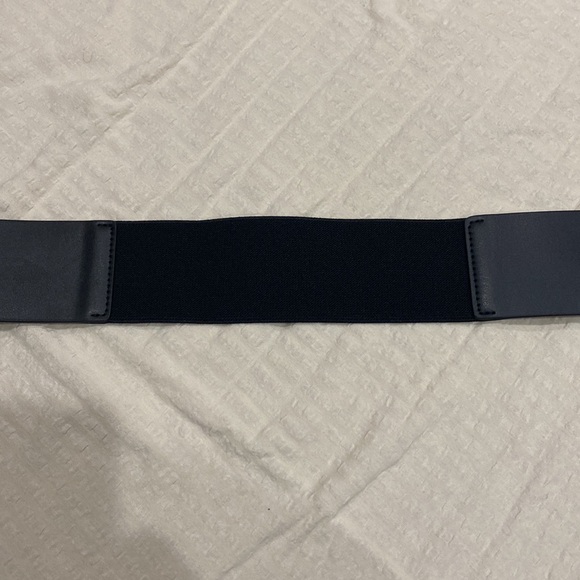Michael Michael Kors Womens black leather with Strech brand new belt main image 4